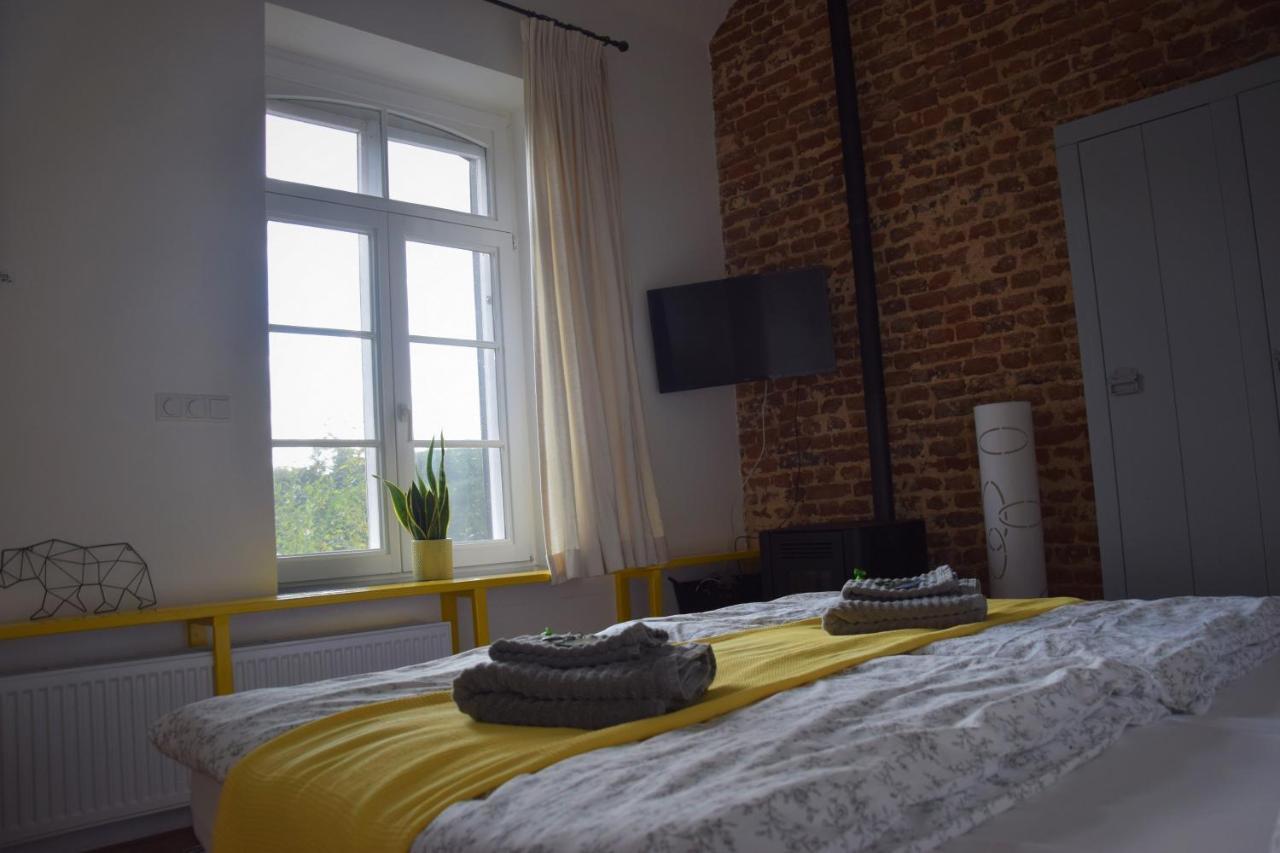 Mille Fleurs - Apartments Voeren Exteriör bild